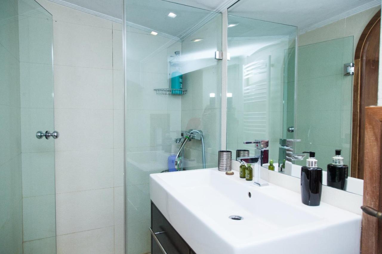 Unique Apt W/ Veranda Walking Distance To Sites Atenas Exterior foto